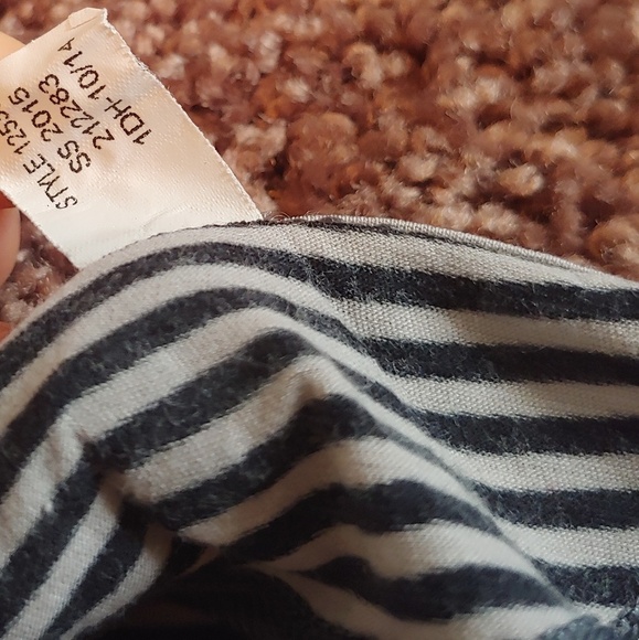 Underarmour black&white striped thin t-shirt - Picture 2 of 4